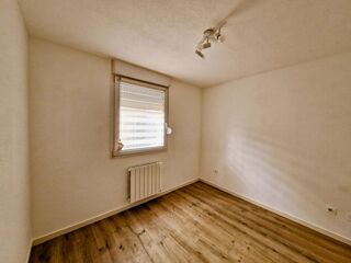  Appartement à louer 2 pièces 44 m²