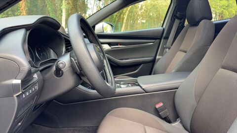Mazda3 2.0 e-SkyActiv-X 186 Mild Hybrid BVA6 Sportline 2022 occasion 44800 Saint Herblain