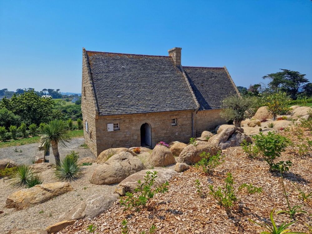 à vendre  Propriété/château Plougrescant (22820)