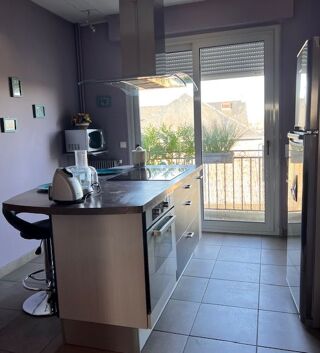  Appartement à louer 2 pièces 66 m²