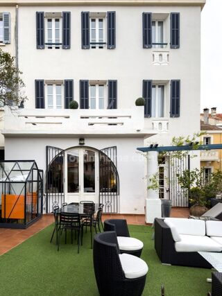  Maison � vendre 9 pi�ces 220 m�