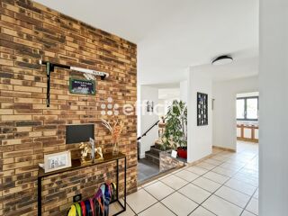  Villa � vendre 9 pi�ces 205 m�