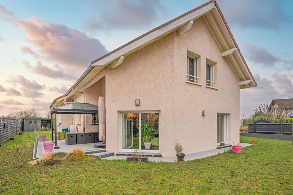 Maison à vendre 7 pièces SEGNY (01)