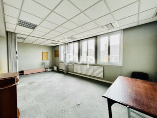  Immeuble � vendre 11 pi�ces 330 m�