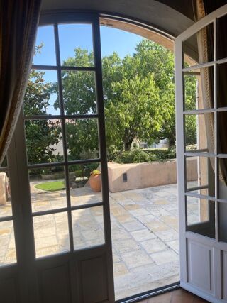  Propri�t�/ch�teau � vendre 8 pi�ces 300 m�