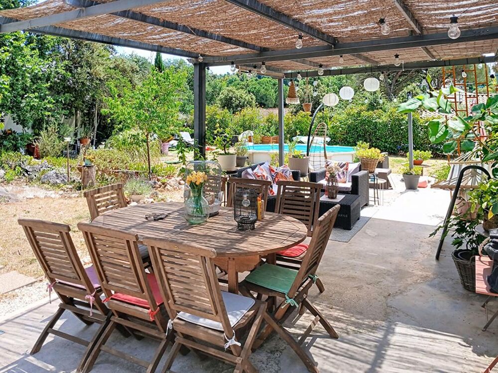 Maison T5 de 108 m2 sur 1705m² de terrain au calme - Camps La Source
