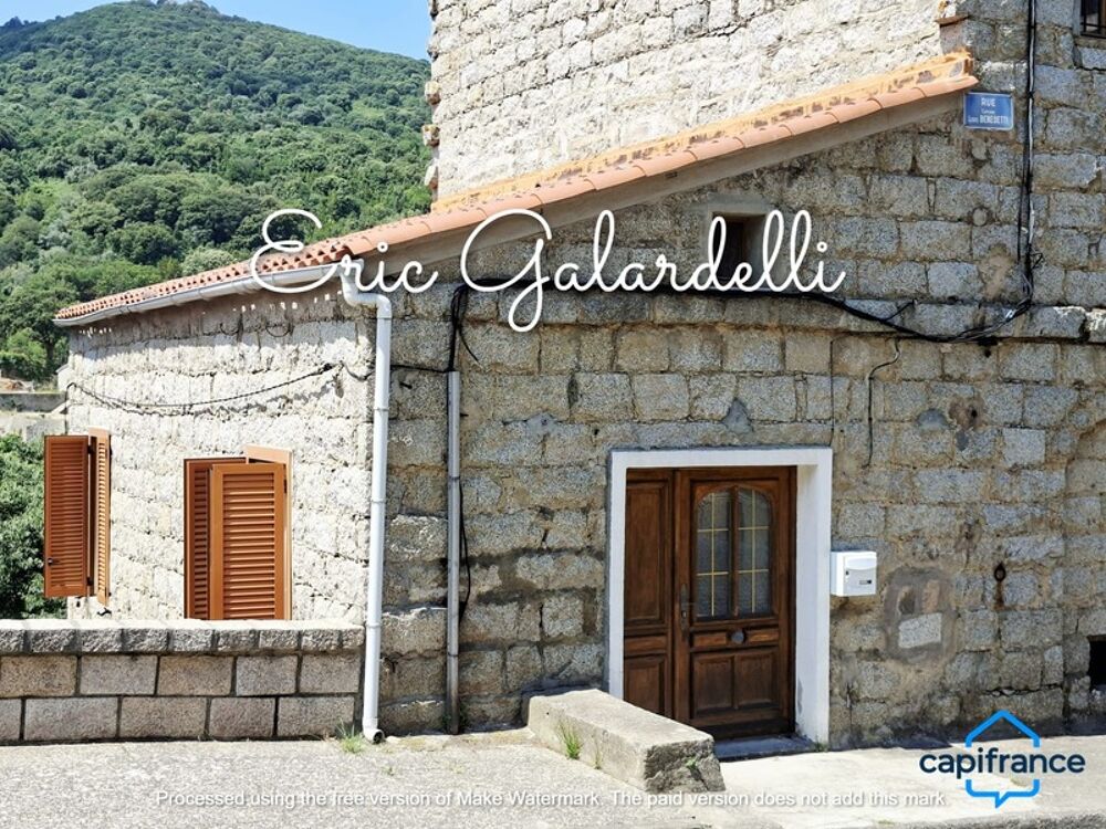 à vendre appartement de charme en duplex 3 pièces dans une maison ancienne rénovée en centre villeSARTENE (20)