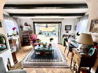  Villa � vendre 6 pi�ces 165 m�