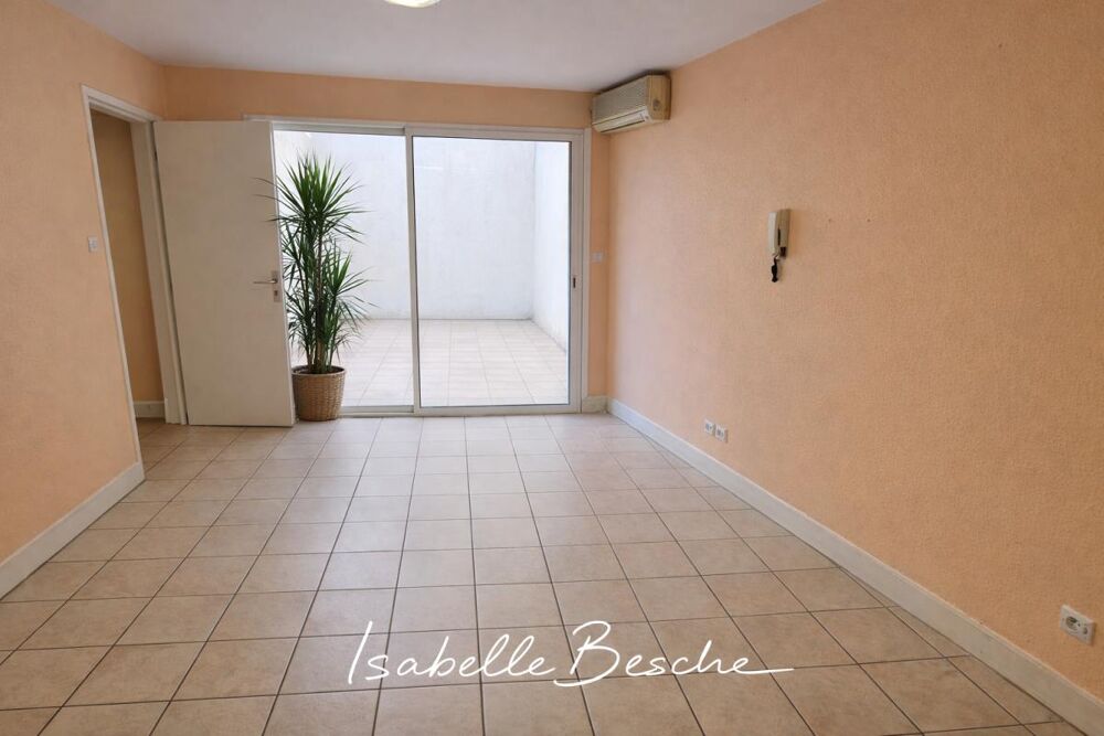   33100 BORDEAUX - LOCAL INDEPENDANT 239 m²,  patio, grand garage Bordeaux