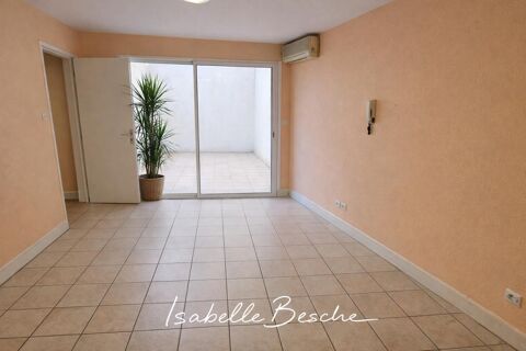   33100 BORDEAUX - LOCAL INDEPENDANT 239 m²,  patio, grand garage 