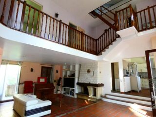  Maison  vendre 7 pices 200 m