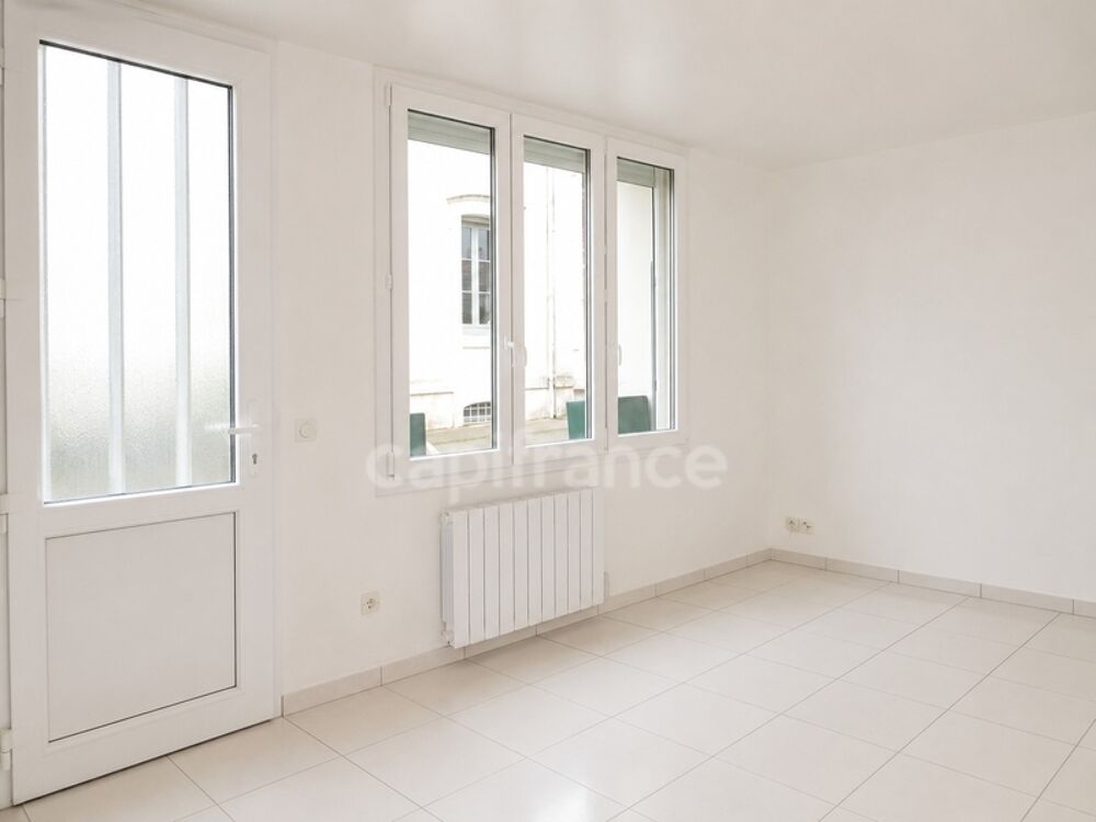 Vente Immeuble Un lot de 4 appartements à vendre sur SAUJON (17) - Centre ville Saujon