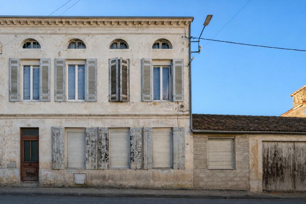 Maison de caractère avec verrière - dépendances - fort potentiel ?124 m2 - 5 minutes de Langon