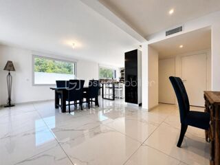  Maison à vendre 6 pièces 151 m²