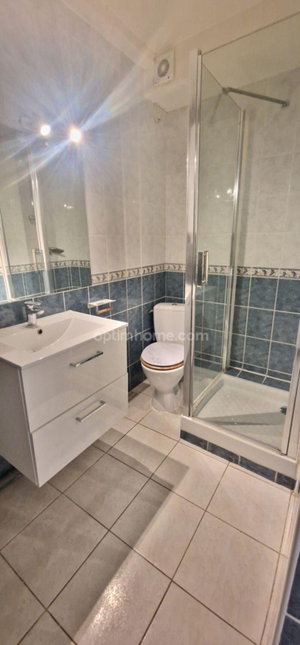 Vente Appartement REZ DE JARDIN T2 AVEC 2 PLACES DE PARKING! Ensues la redonne