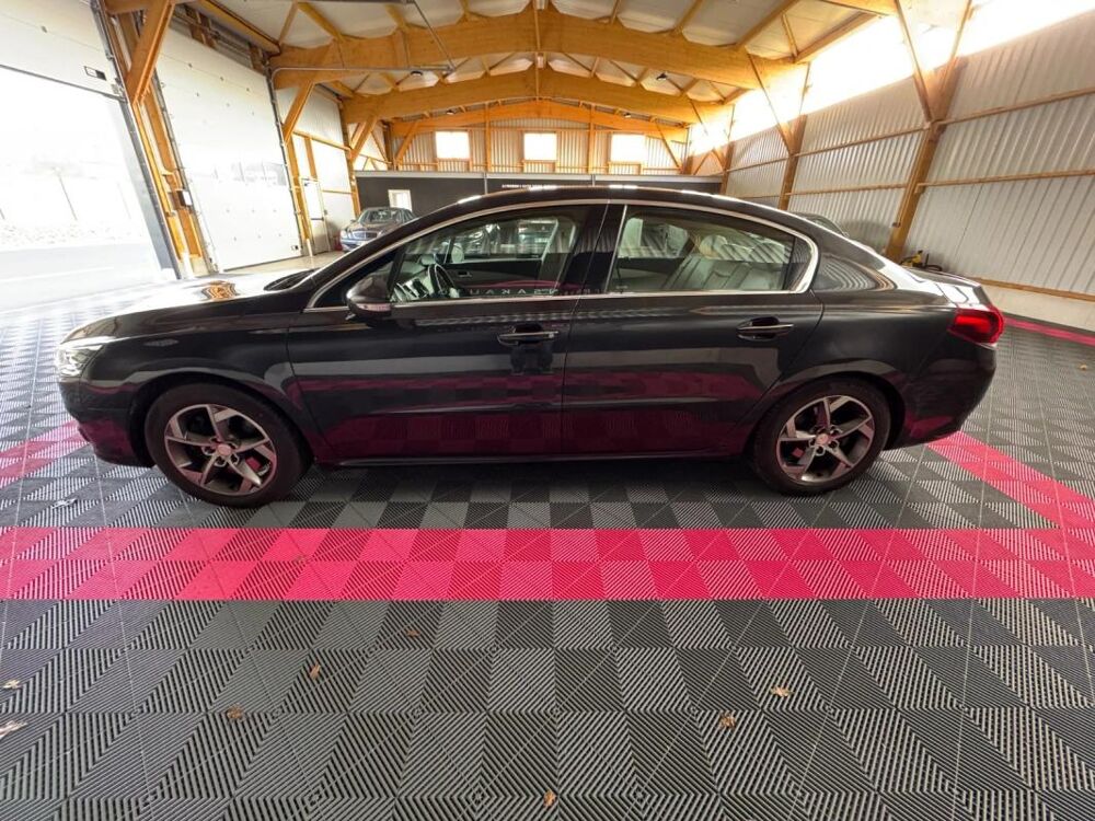 508 2.0 BlueHDi 180ch S&S EAT6 F&eacute;line 2015 occasion 56120 Les Forges De Lanouee