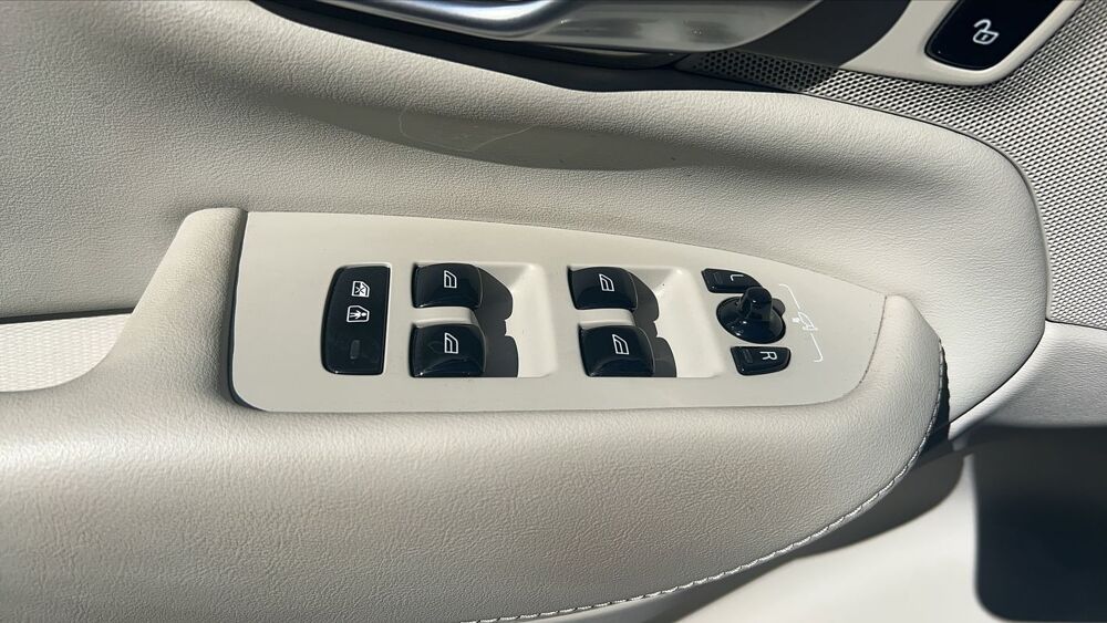 XC90 T8 455 Hybrid AWD Geartronic8 Ultimate - 7 places 2023 occasion 69002 Lyon