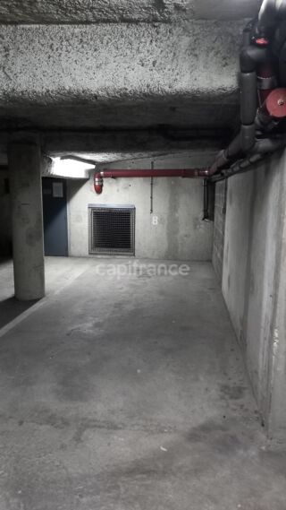  Parking / Garage à vendre 1 pièce 14 m² Poitiers