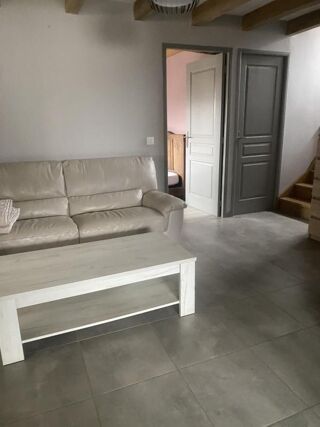  Maison à louer 5 pièces 132 m²