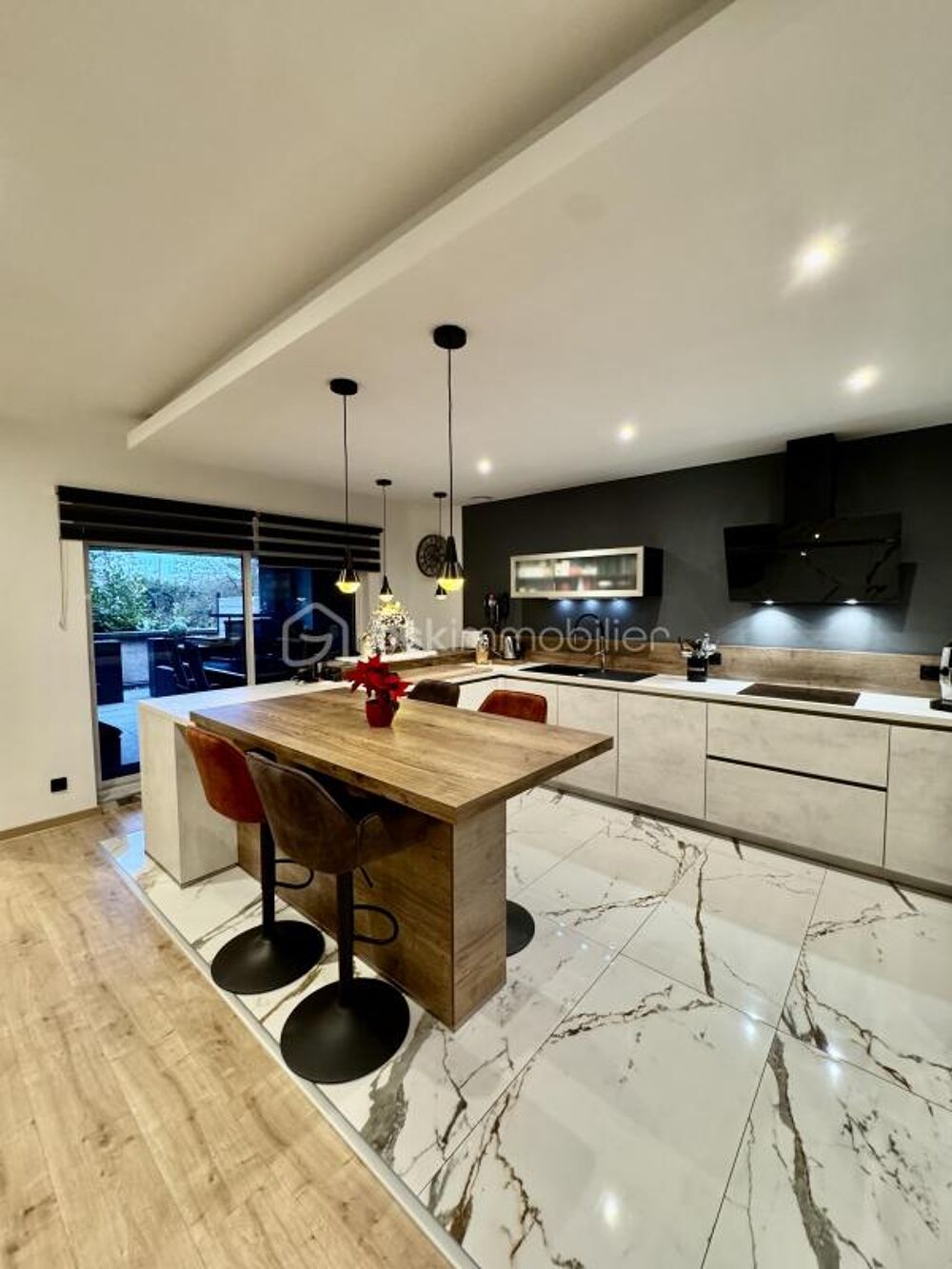 Vente Duplex/Triplex ? BETTING / ? SPÉCIAL INVESTISSEURS / Appartement 121 m² loué / prestations haut-de-gamme /  Proche frontière allemande Betting