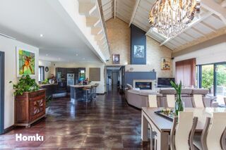  Propri�t�/ch�teau � vendre 5 pi�ces 237 m�