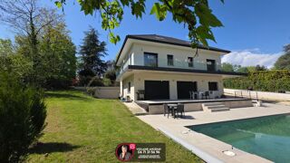  Maison à vendre 10 pièces 364 m²
