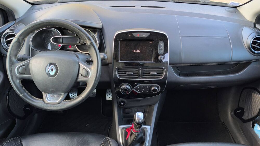 Clio 1.5 dCi 110 Initiale Paris 2017 occasion 20290 Borgo