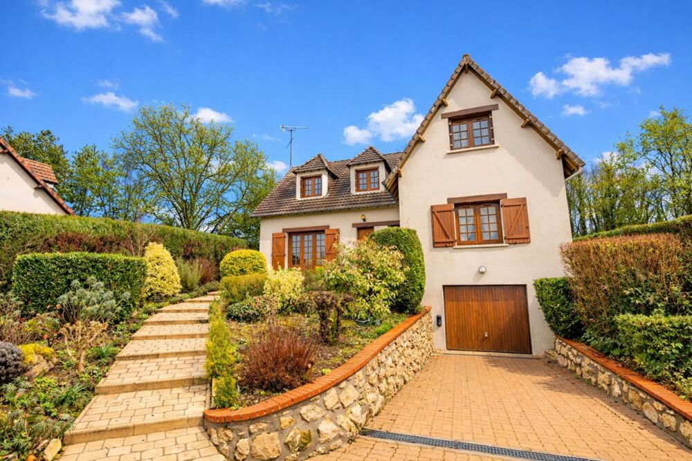 LIEUX UNIQUES ® x PROPRIÉTÉS PRIVÉES PROPOSE TRES BELLE MAISON CONTEMPORAINE DE 195 M² - CELLETTES