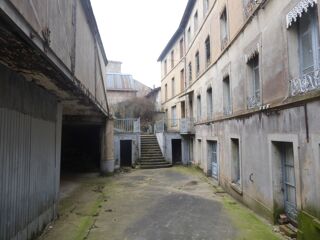  Propri�t�/ch�teau � vendre 15 + pi�ces 1200 m�