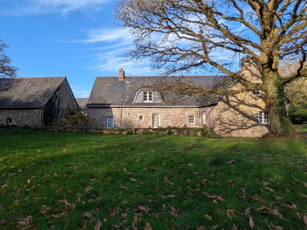 LOCMALO PROPRIÉTÉ DE 180M² ENVIRON EN CAMPAGNE AU CALME ENSEMBLE DE 2 MAISONS AVEC DOUBLE GARAGE PRÉAU ET DÉPENDANCE PUITS JARDI