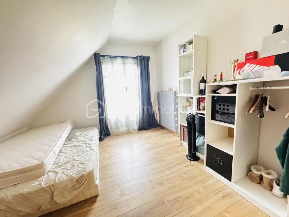 Vente Maison Maison familiale à fort potentiel d'environ 198 m² – 7 chambres avec sous-sol total aménageable Saint jean de braye