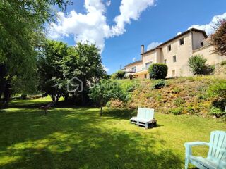  Propriété/château à vendre 7 pièces 177 m²