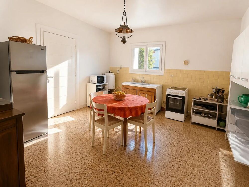 Vente Maison Maison T5 de 110 m2 avec jardin, à rénover - Ajaccio Ajaccio