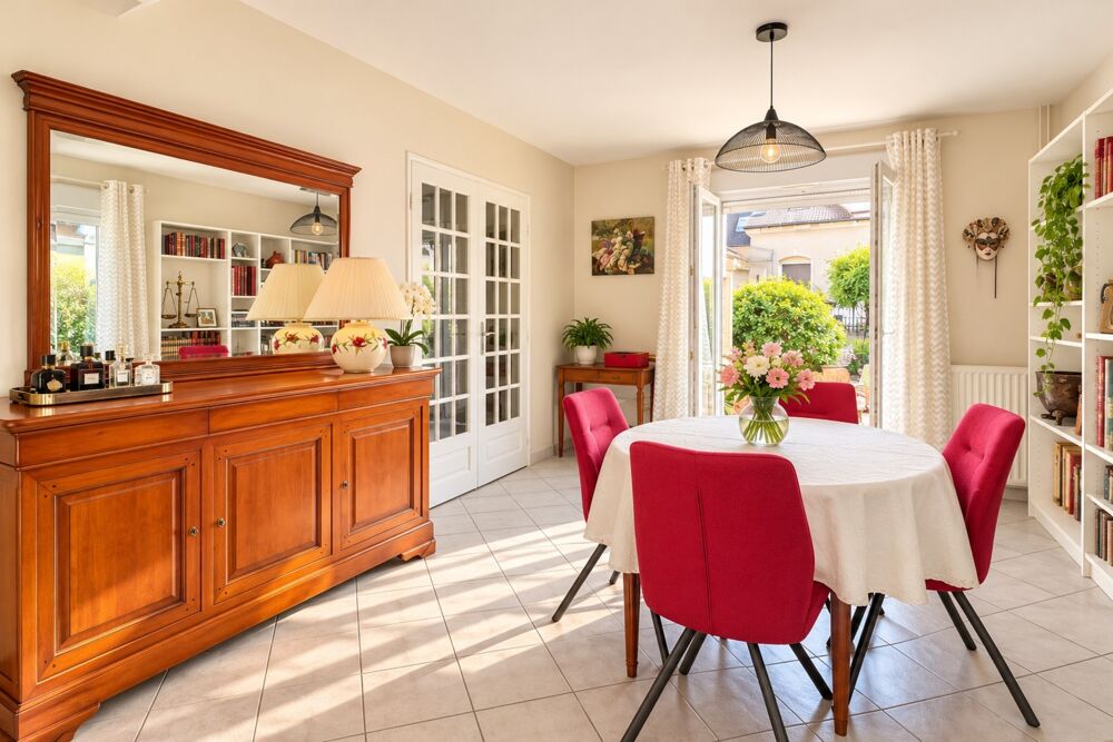 Vente Maison ANGERS – MAISON FAMILIALE DE 135 M² – 4 CHAMBRES – VIE DE PLAIN-PIED – JARDIN – DPE C Angers
