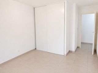  Appartement à louer 2 pièces 45 m²
