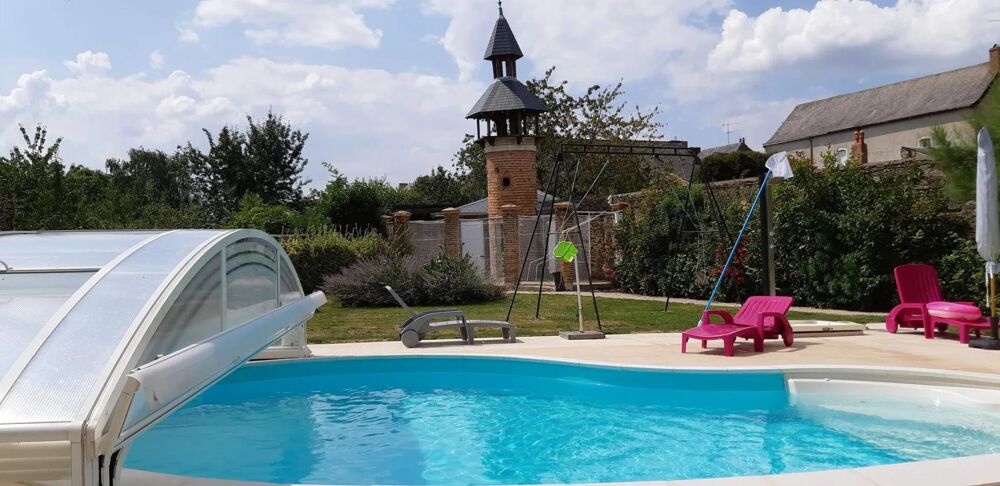 à vendre  Propriété/château Château-Gontier (53200)