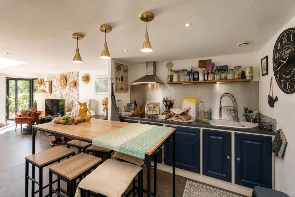 Ensemble immobilier de 8 pièces 141 m² à Dompierre-sur-Mer