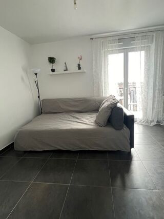 Appartement à louer 1 pièce 30 m²
