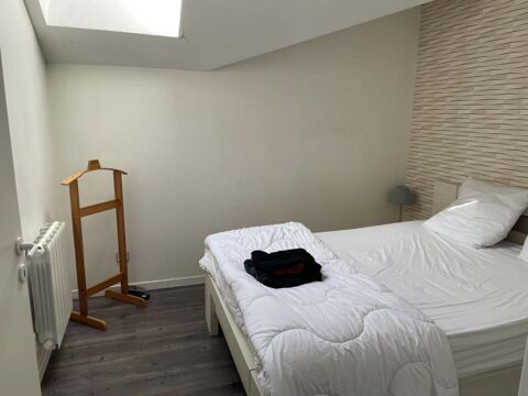  Appartement � louer 1 pi�ce 90 m�