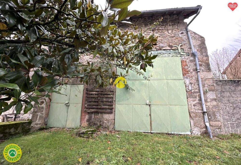 MAISON DE VILLAGE ET GRANGE