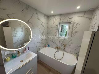  Maison  vendre 6 pices 132 m