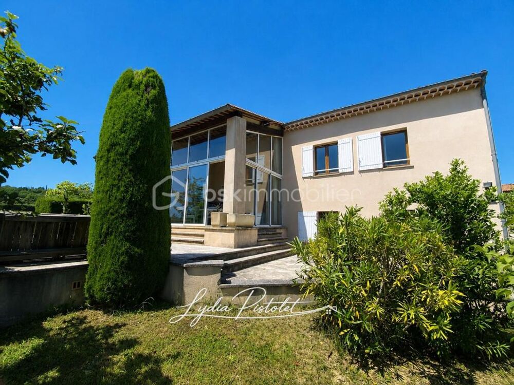 Vente Maison APT en Luberon (84) - Maison d'architecte de 167 m² – 5 chambres – Bureau – Quartier résidentiel avec vue Apt
