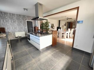  Villa à vendre 5 pièces 163 m²