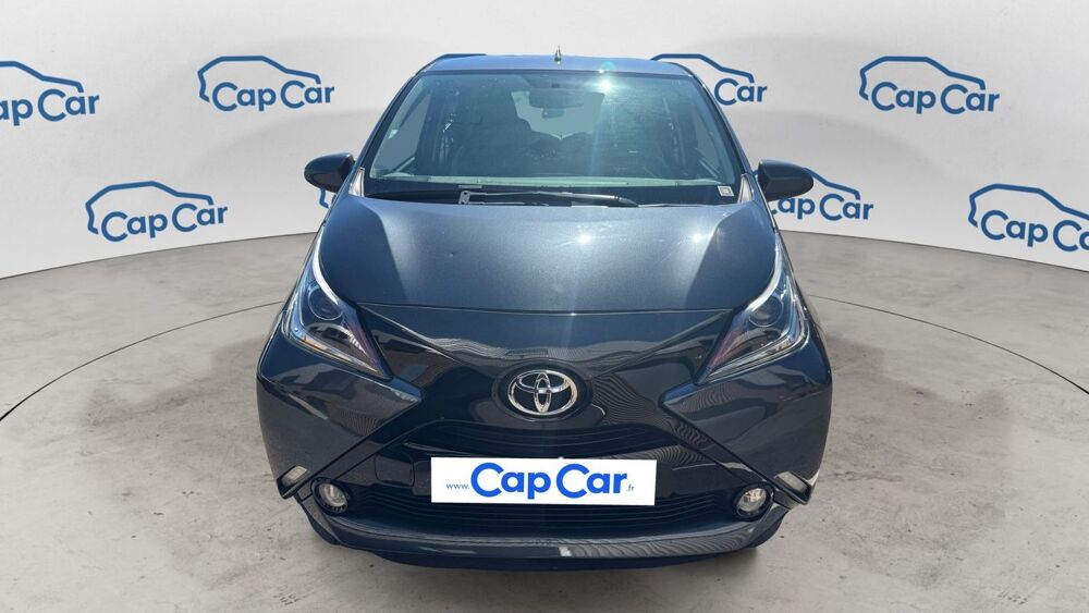 Aygo II 1.0 VVT-i 69 X-Play 2015 occasion 38300 Bourgoin Jallieu