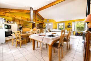  Villa à vendre 7 pièces 179 m²