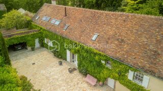  Propriété/château à vendre 9 pièces 260 m²