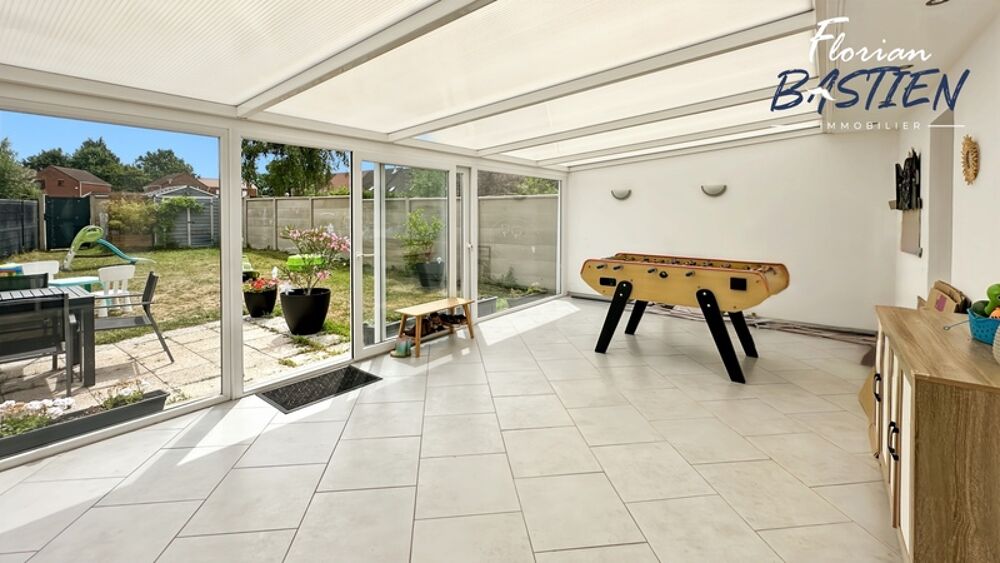 Vente Maison Et si votre prochaine maison était déjà prête à vous accueillir ? 113 m², 4 chambres, véranda de 25 m² et aucun travaux à prévoi Petite foret