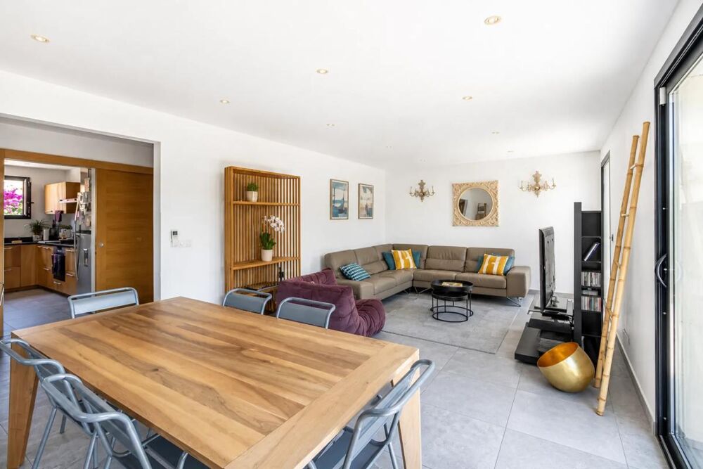 Vente Maison TOULON – CAP BRUN – MAISON 4 CHAMBRES – GARAGE – DPE B Toulon