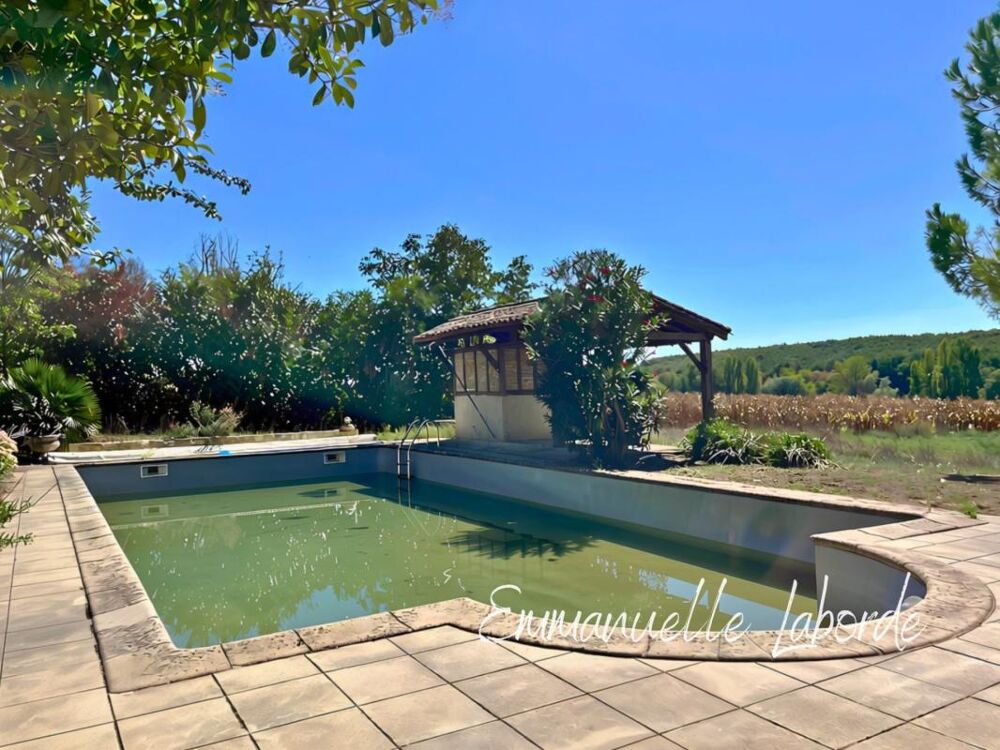 Vente Maison Ensemble immobilier en pierre – 275 m² habitables, 3 ha et vastes dépendances SAINT COLOMB DE LAUZUN (47) Saint colomb de lauzun