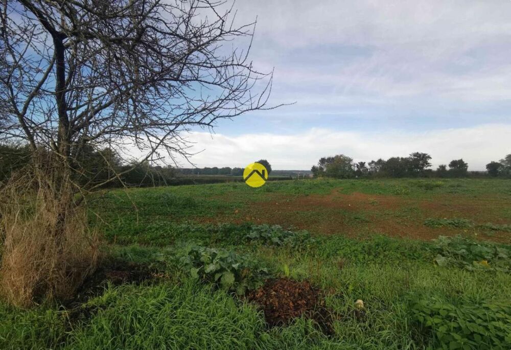 Vente Terrain Vue Imprenable ! Vereaux
